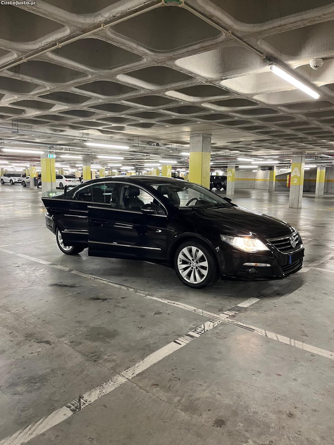 VW Passat Cc - 09 — photo 3