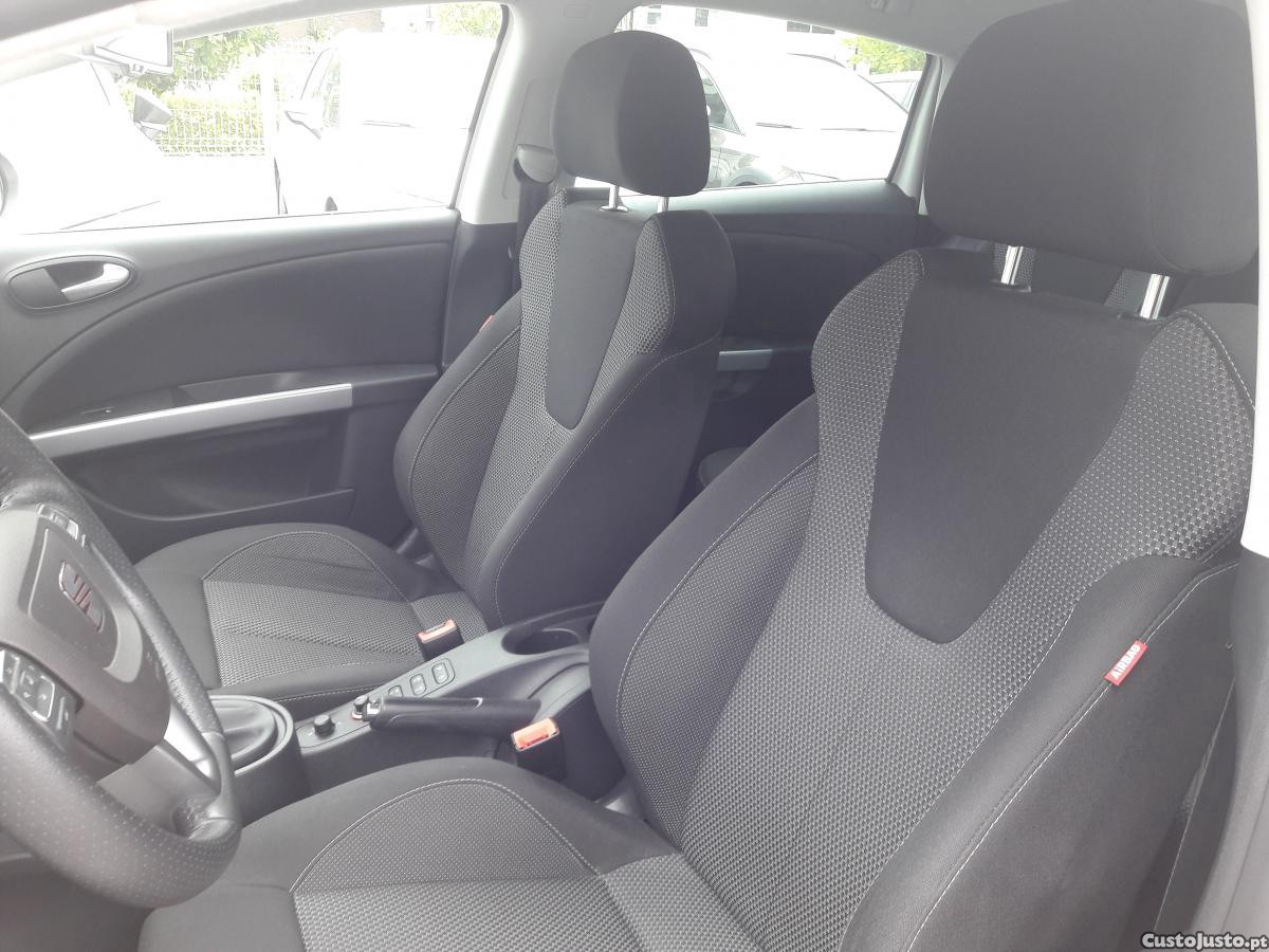 Seat Leon Sport — photo 3