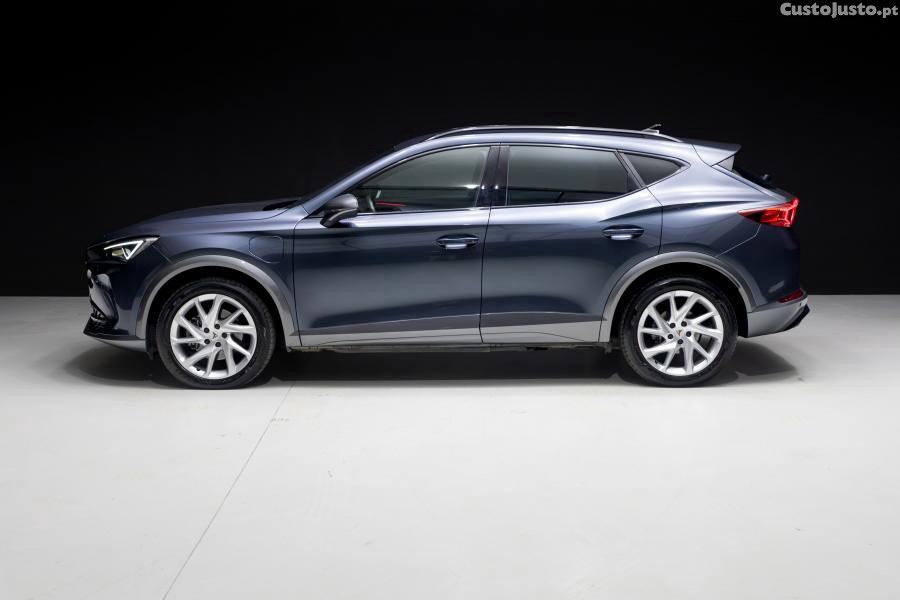 CUPRA Formentor 1.5 e-Hybrid DSG Com - 23 — photo 3
