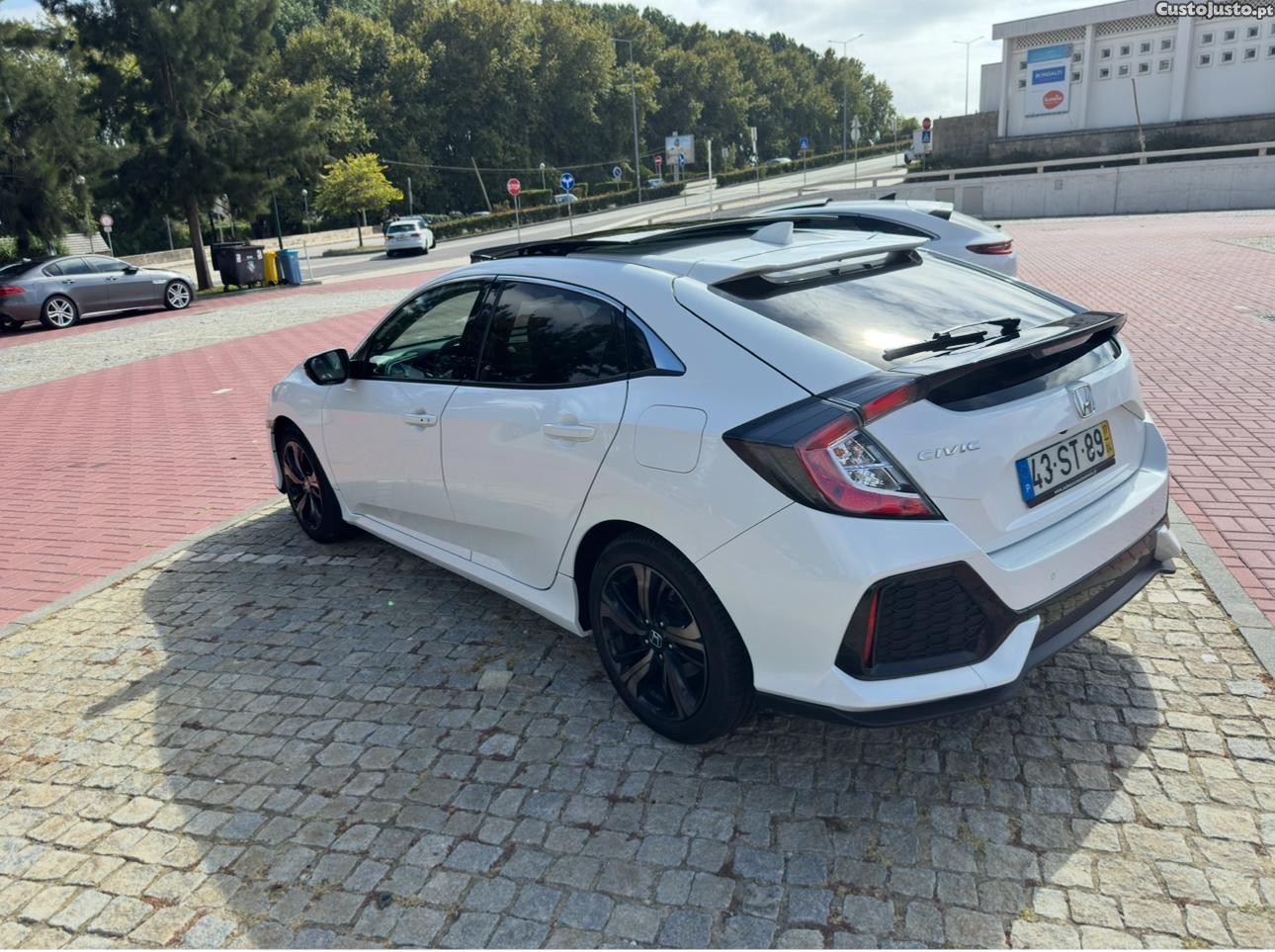 Honda Civic Executive premium - 17 foto 4