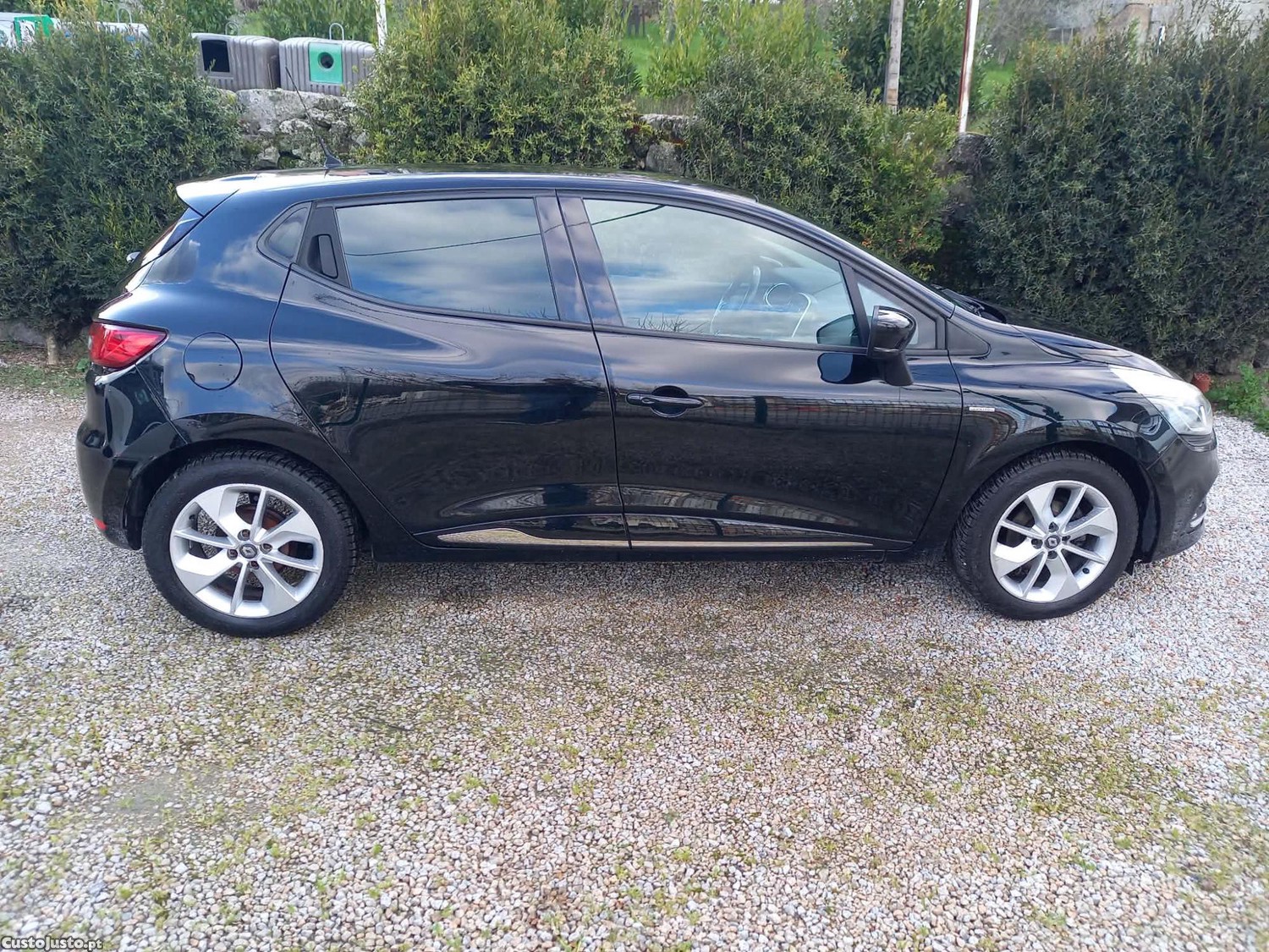 Renault Clio 1.2 Limited - 17 — photo 4