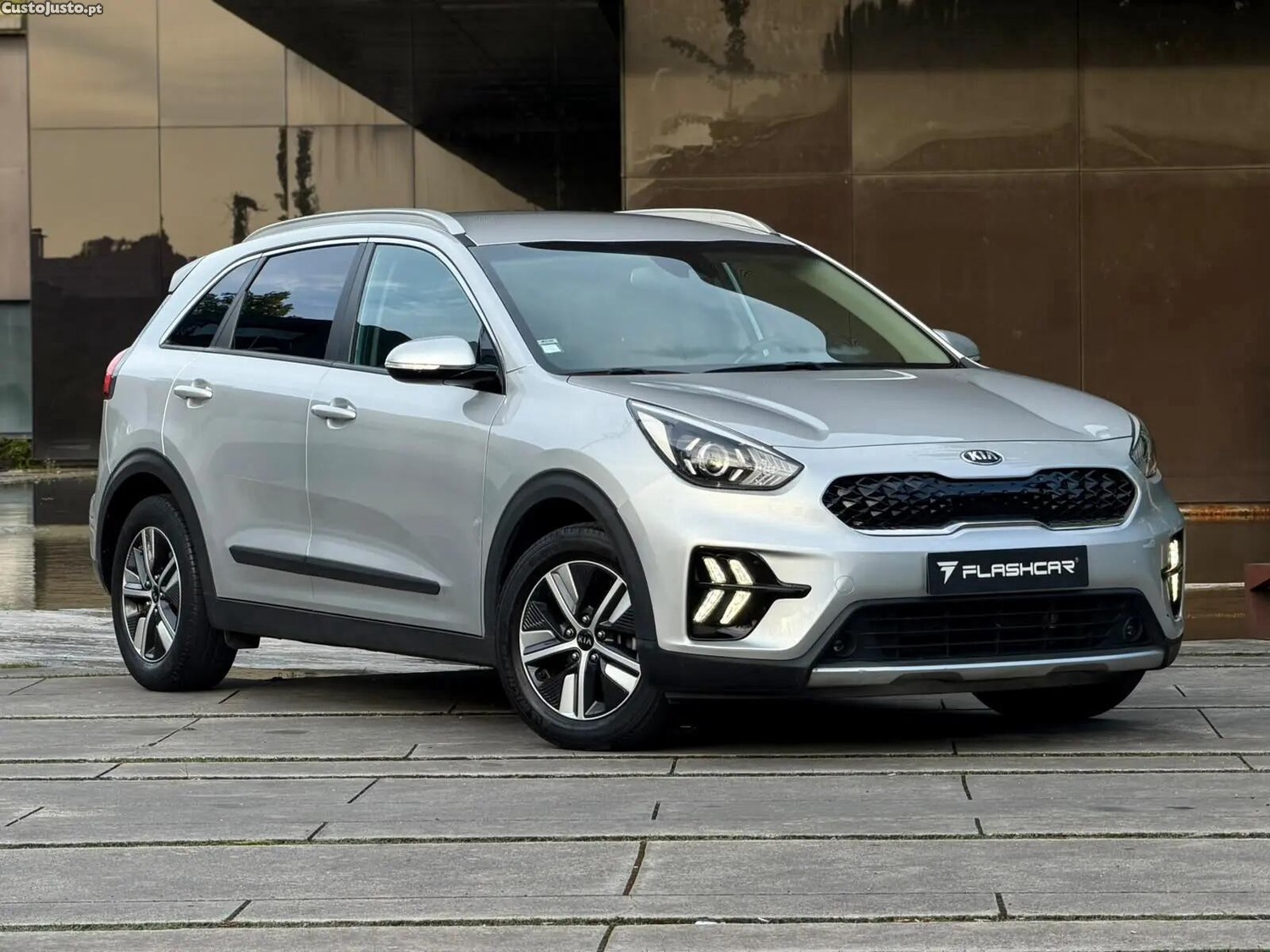 Kia Niro 1.6GDI HEV (Híbrido) TX - 20 — photo 2