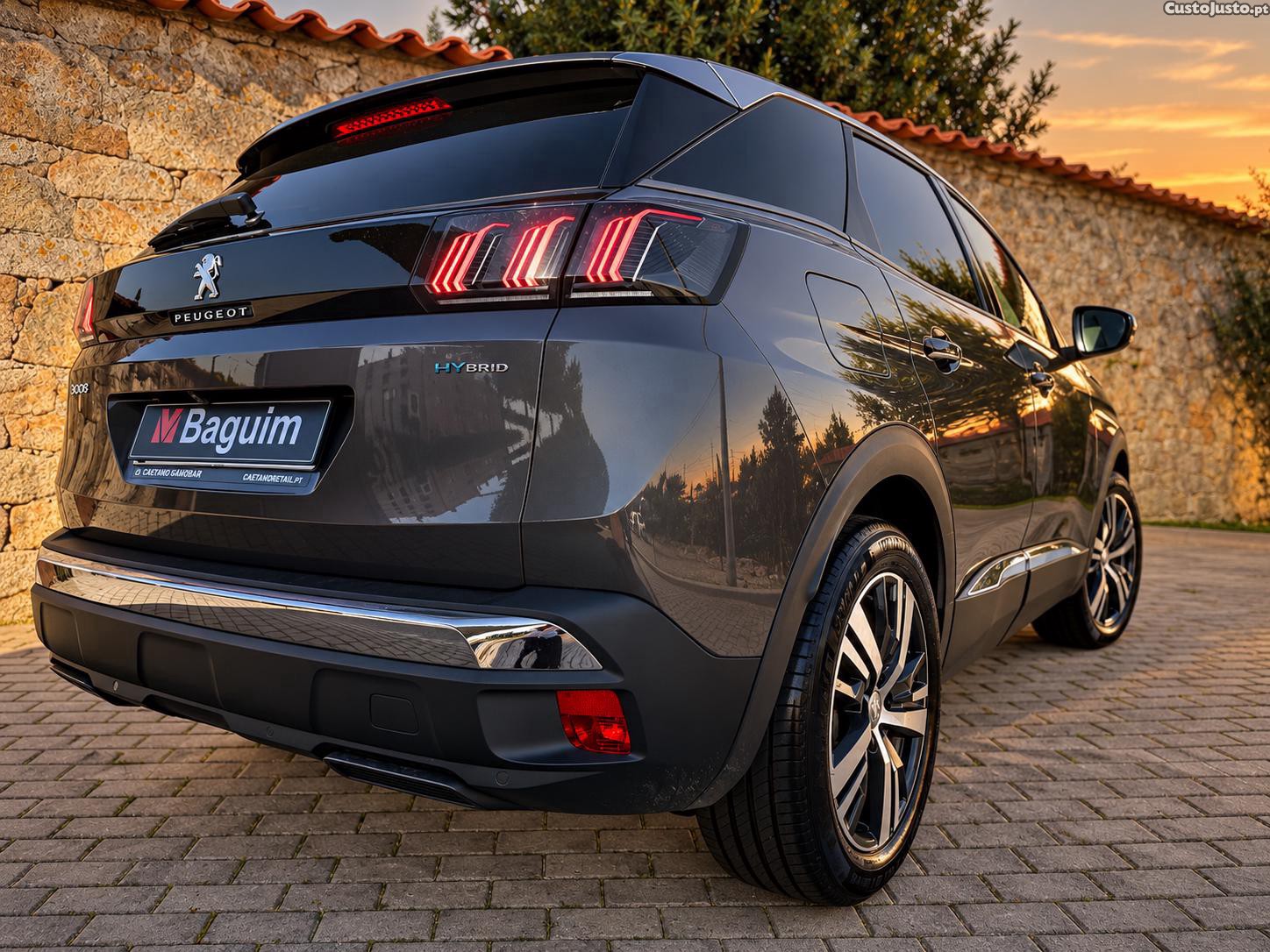 Peugeot 3008 1.6 Hybrid Allure Pack E-EAT8 — fotografia 11