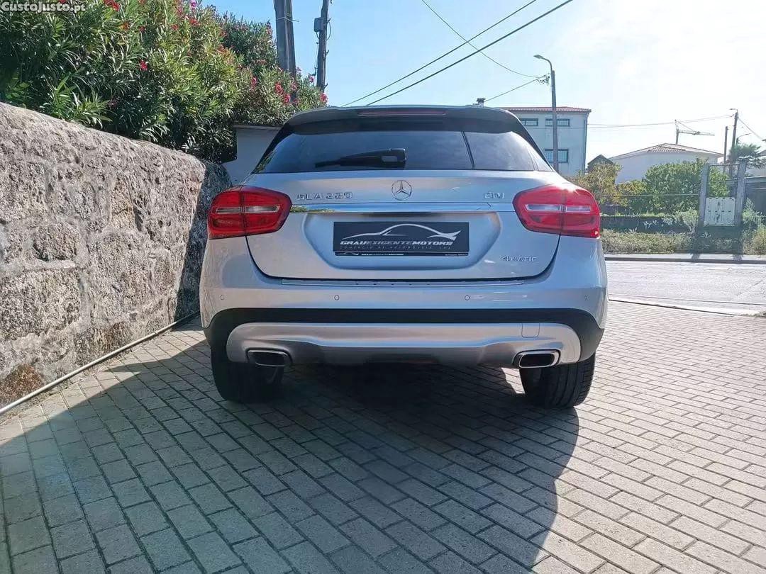 Mercedes-Benz GLA 220 Cdi urban 4-matic - 14 — photo 5