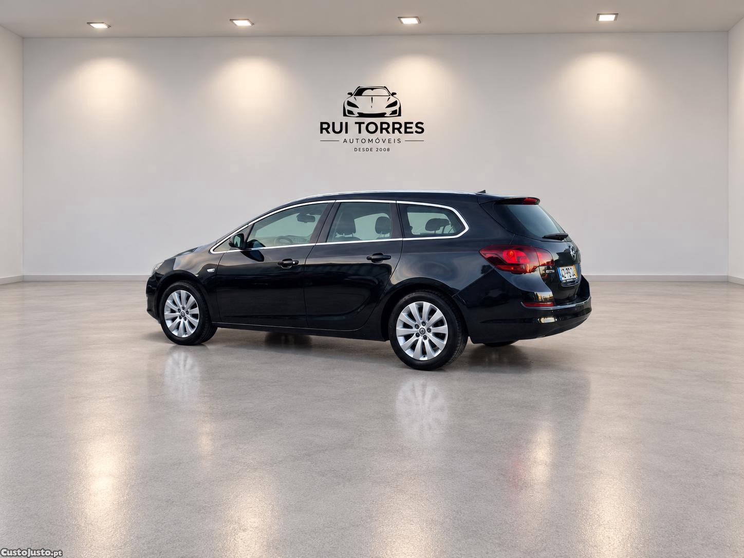 Opel Astra 1.7CDTI SPORTS TOURER - 11 — photo 4