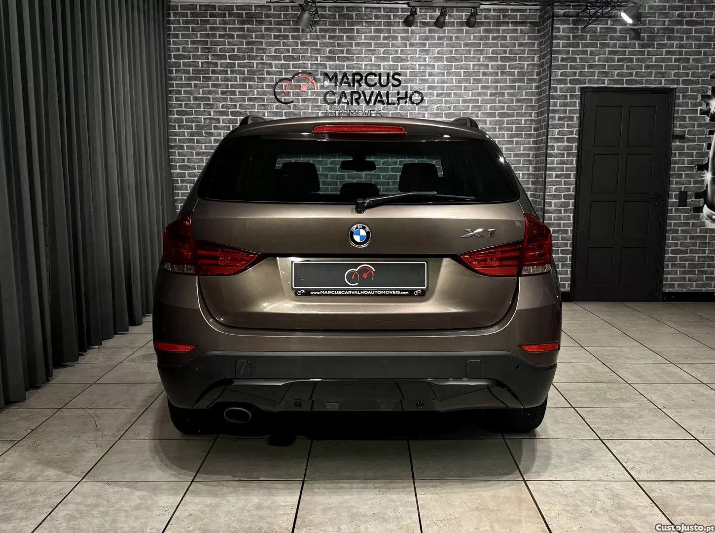 BMW X1 18 d xdrive line sport — fotografia 12