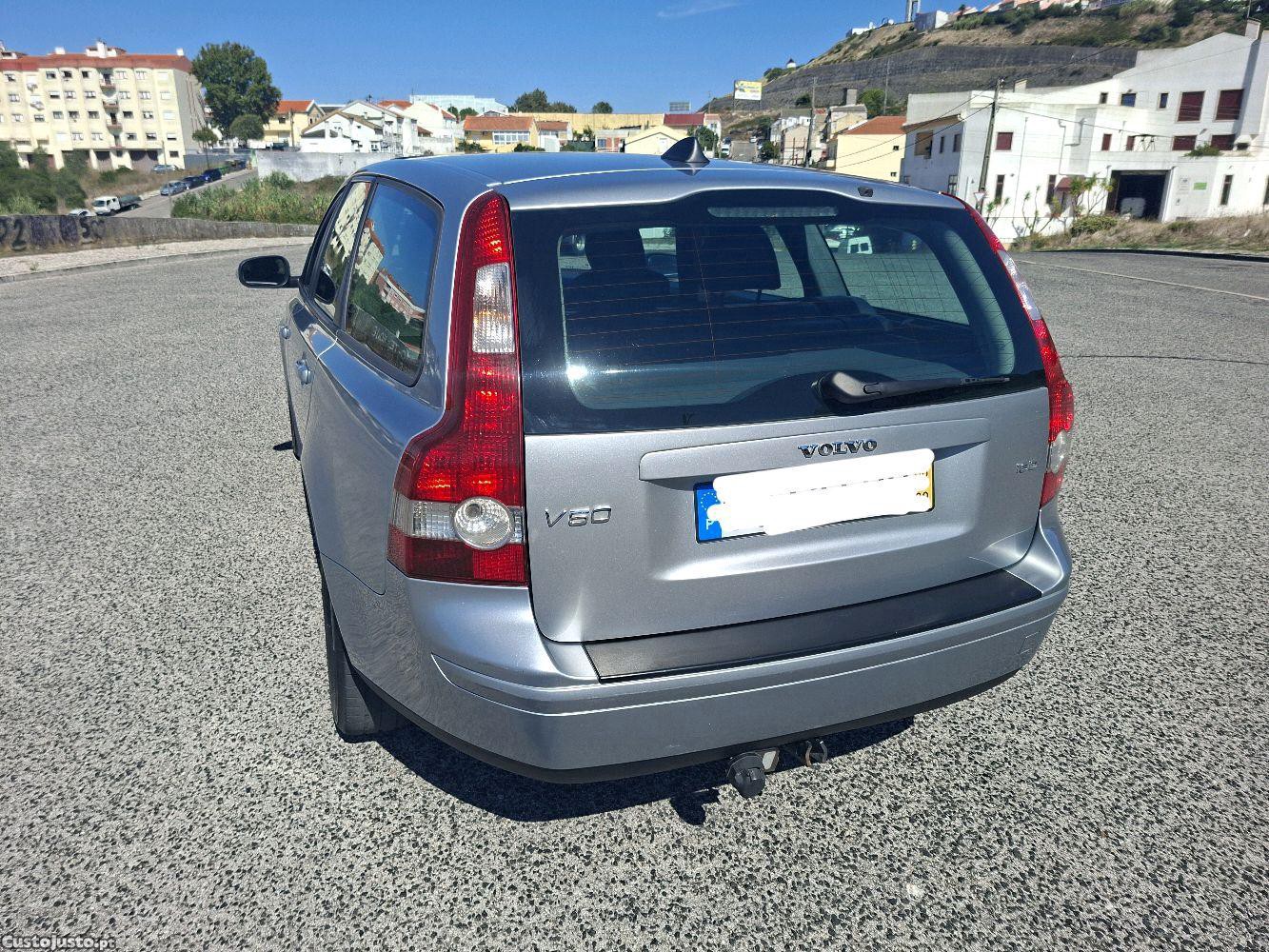 Volvo V50 1.6 Diesel 110cv Estimada — fotografia 8