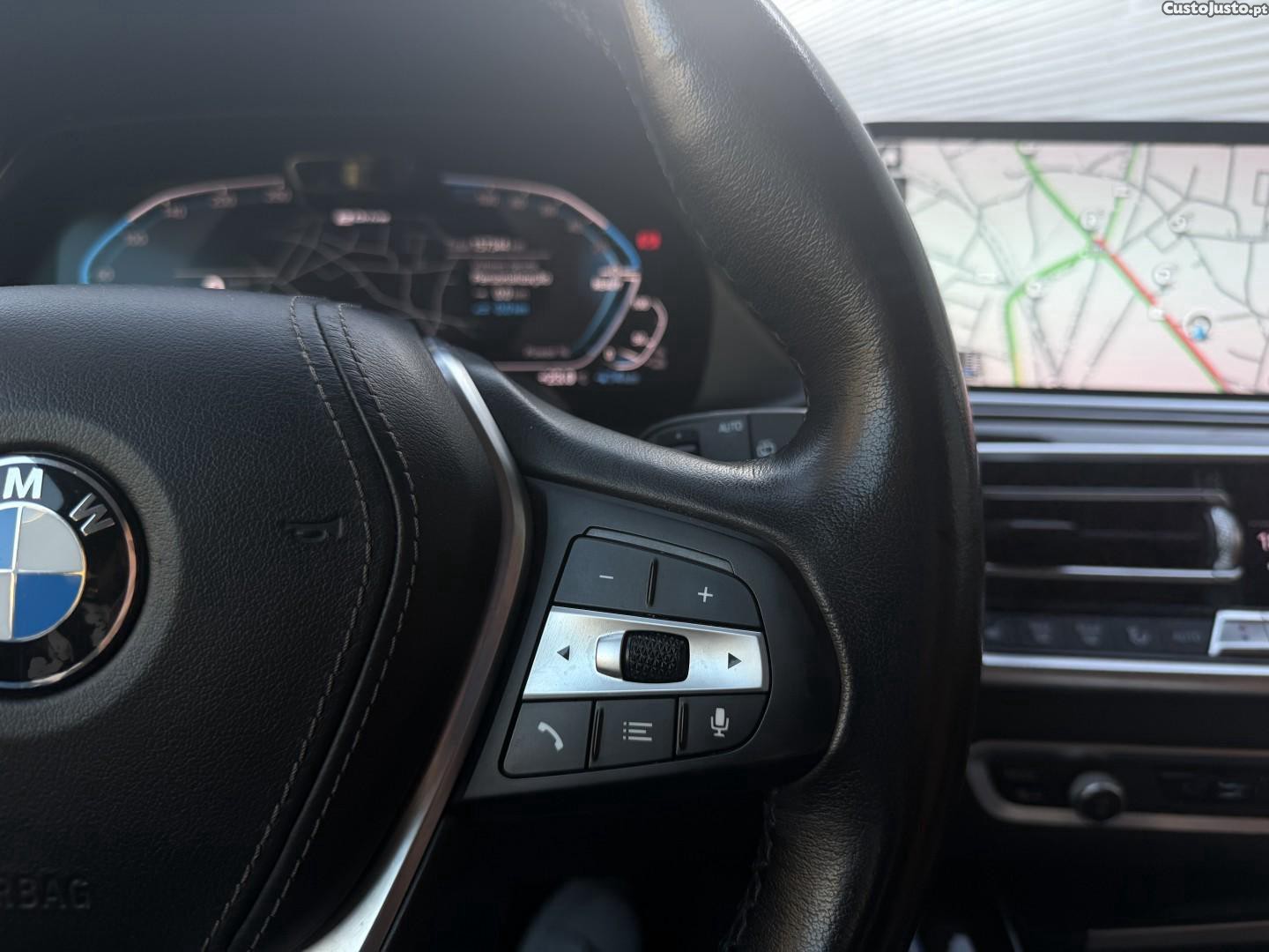 BMW X5 45 e xDrive xLine — fotografia 6