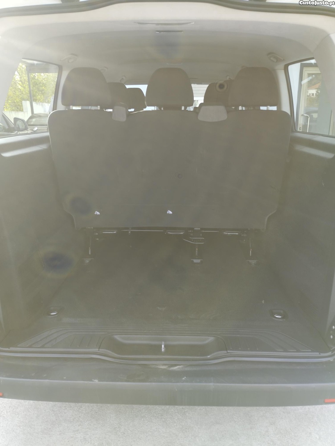 Mercedes-Benz Vito Tourer - 18 — photo 4