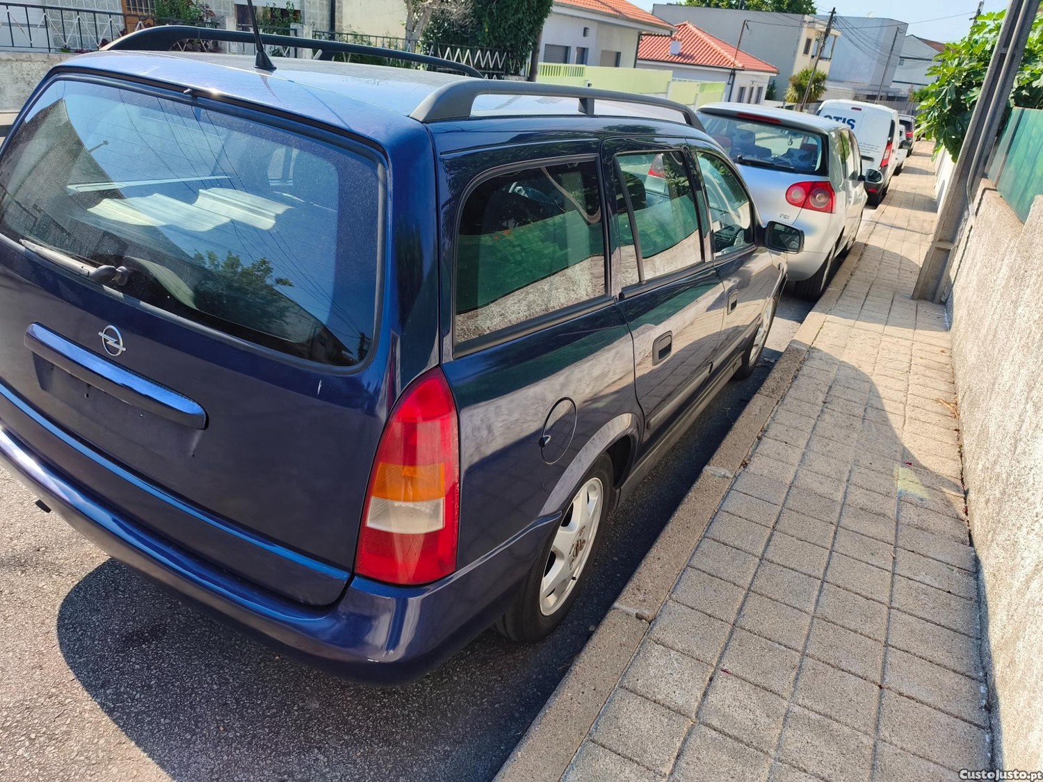 Opel Astra Sport — fotografia 4