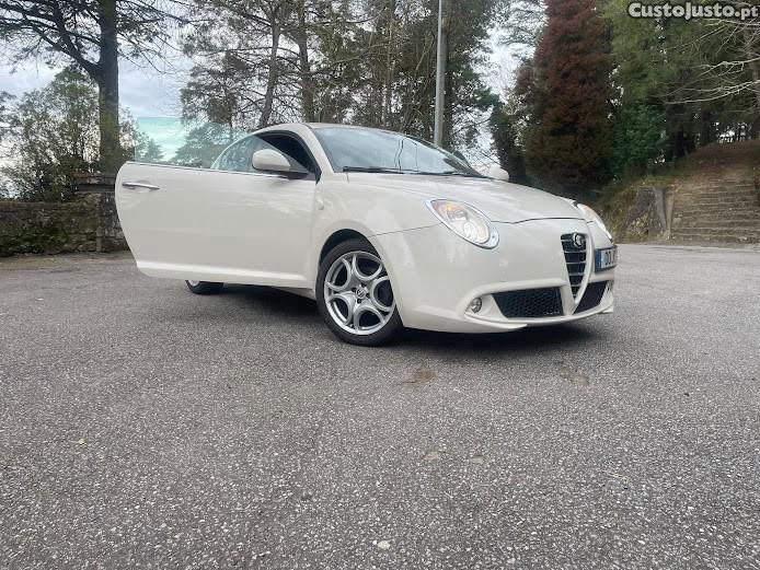 Alfa Romeo Mito 1.3 JTD Distinctive - 10 — photo 4