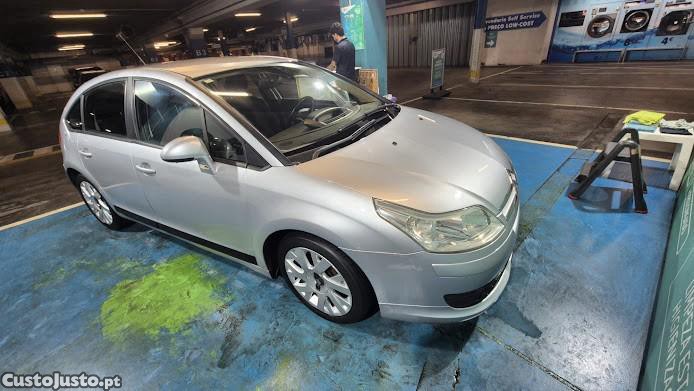Citroën C4 1.6 HDi 110 SX - 05 — photo 4