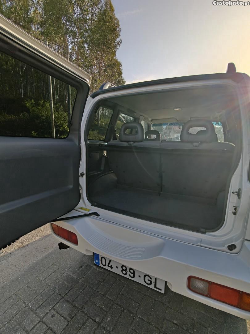 Nissan Terrano II 2.7 TDi S - 96 — photo 5