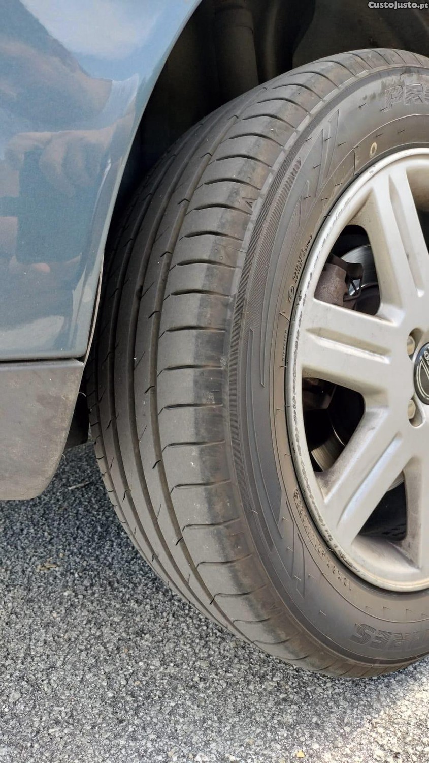 Volvo S40 1.6 D - 06 foto 5