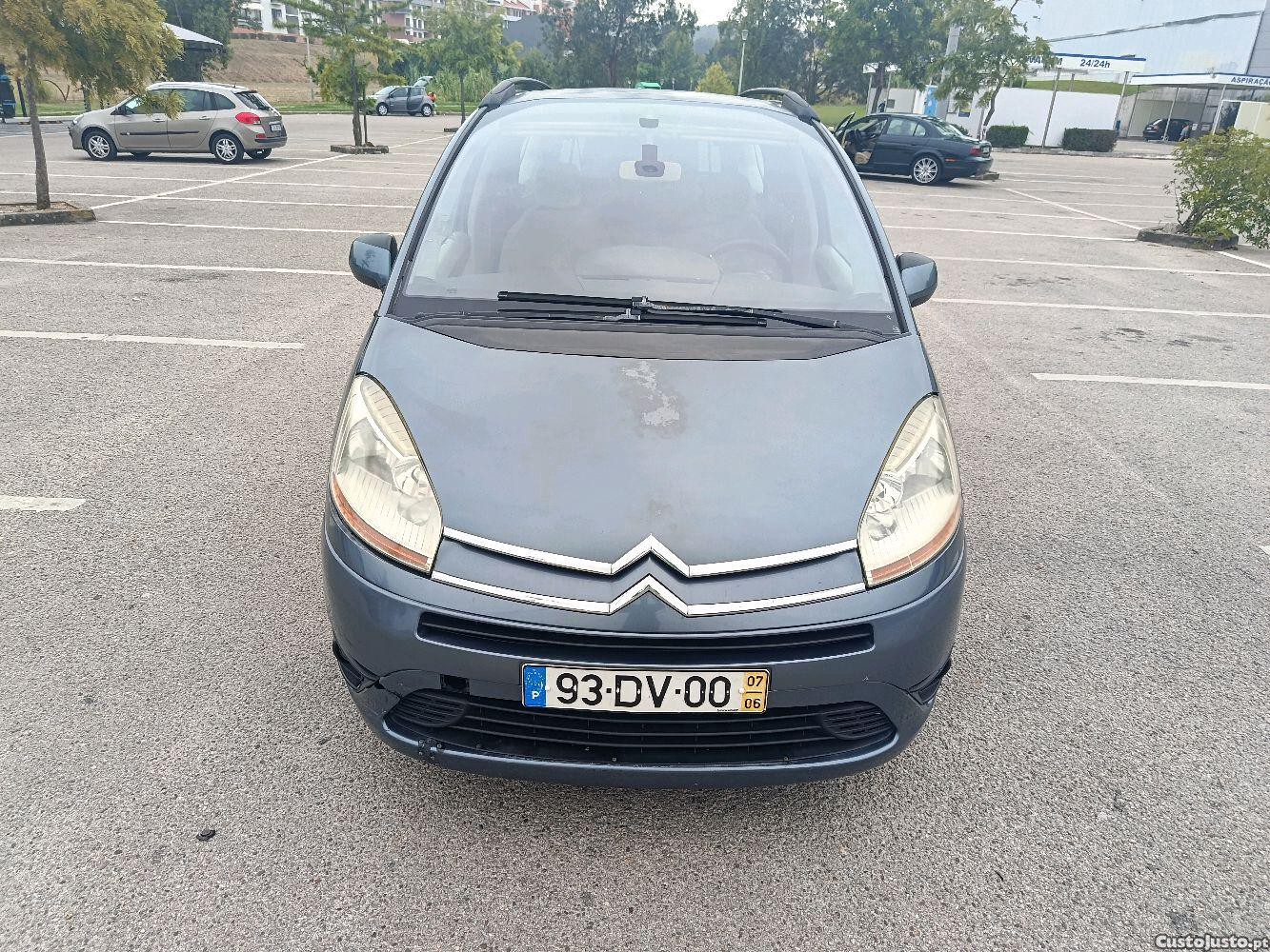 Citroën C4 Picasso 1600 — fotografia 11