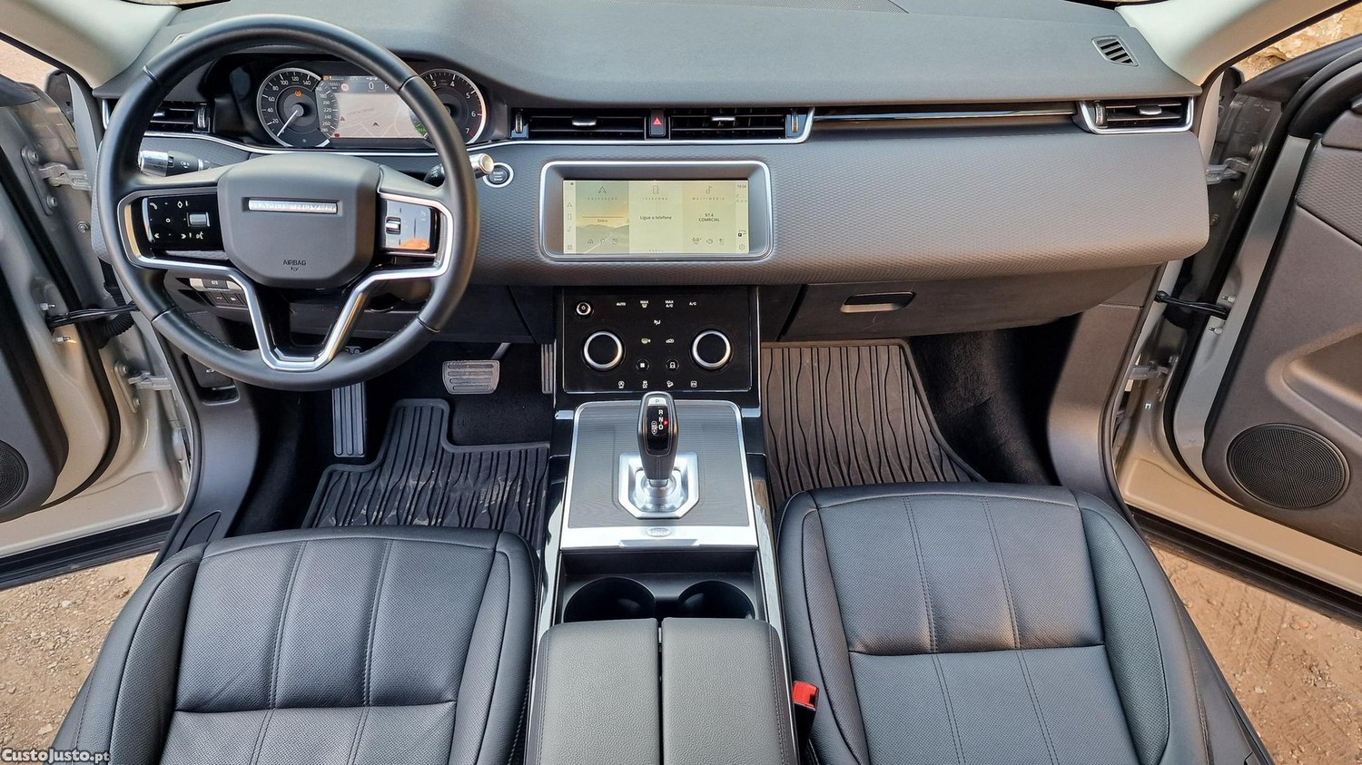 Land Rover Evoque 1.5 P300e AWD Nolita Edition Auto — fotografia 12