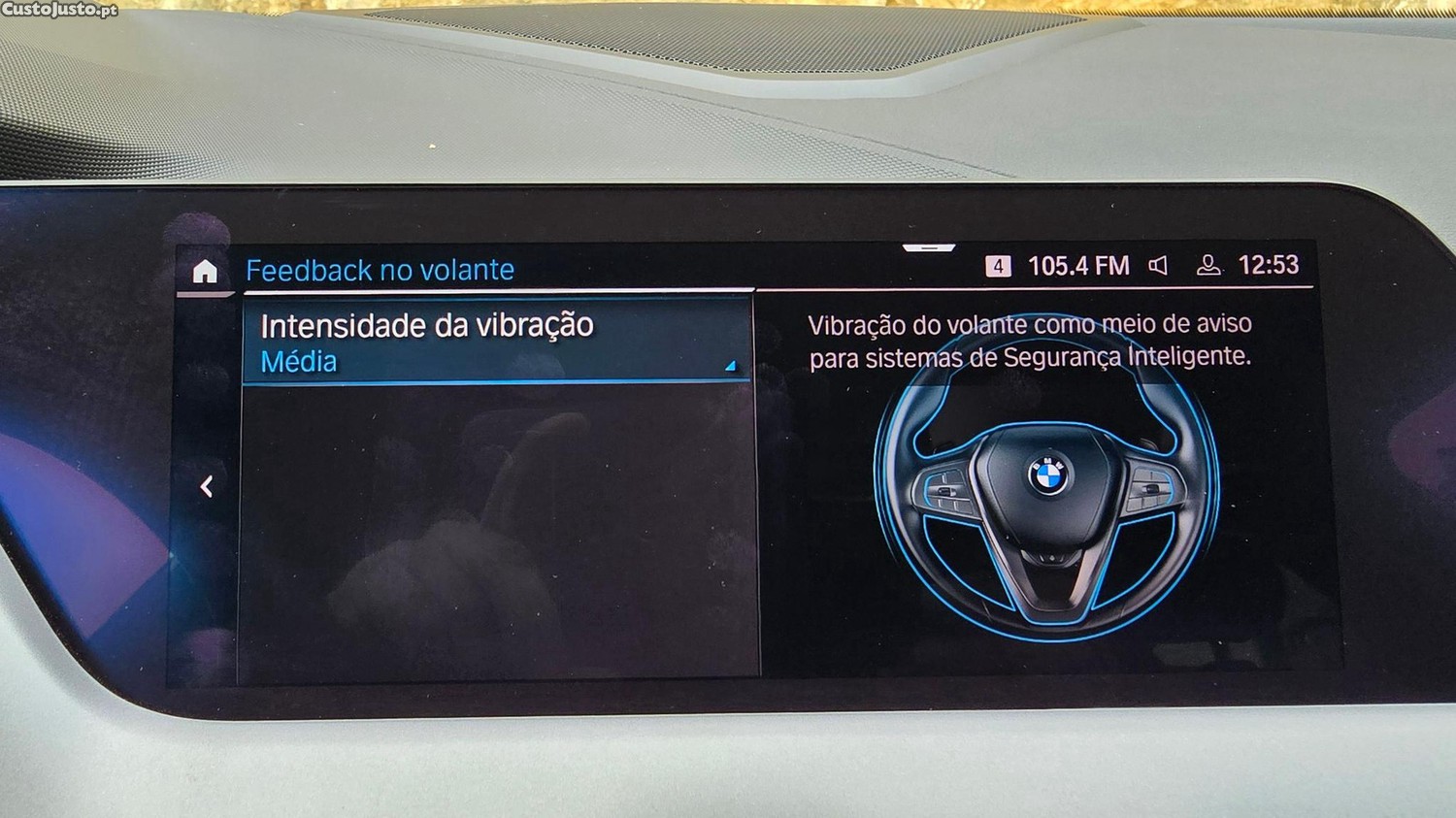 BMW 116 d Line Sport Auto — fotografia 3
