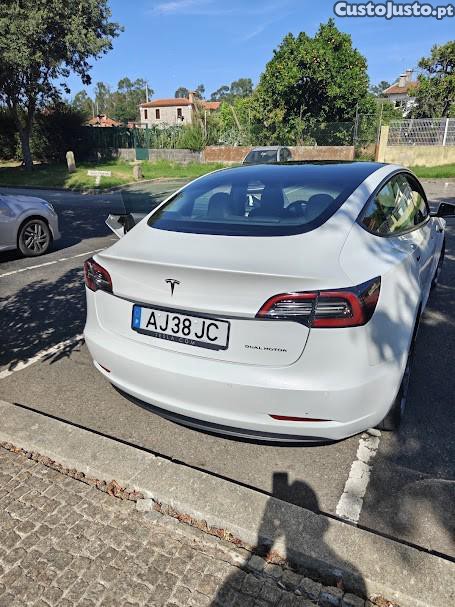 Tesla Model 3 model 3 Log — fotografia 5