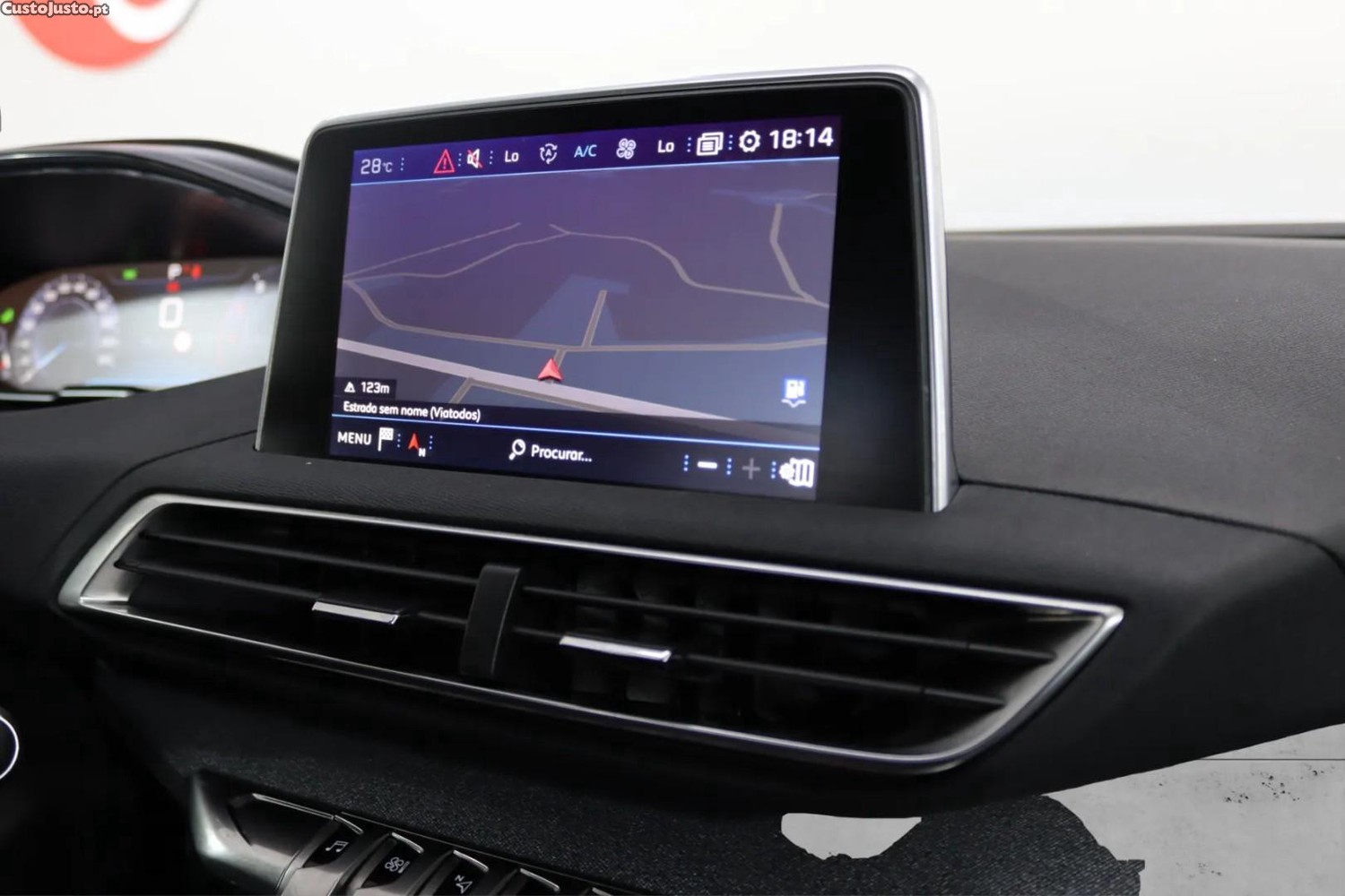 Peugeot 3008 1.2 PureTech Allure EAT6 - 17 — photo 4
