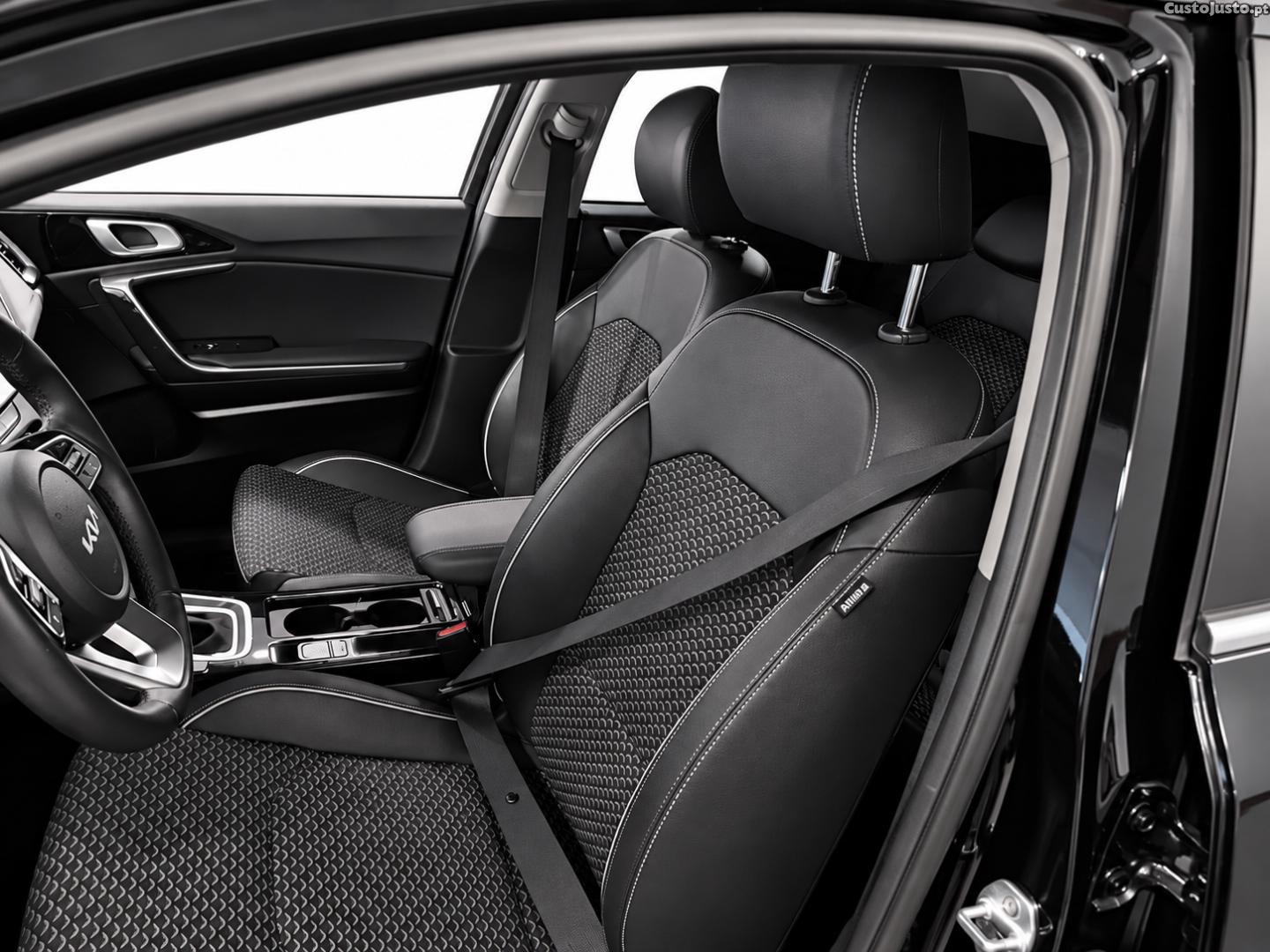 Kia XCeed 1.6 GDI PLUG-IN DRIVE (AUTO) - 22 — photo 5