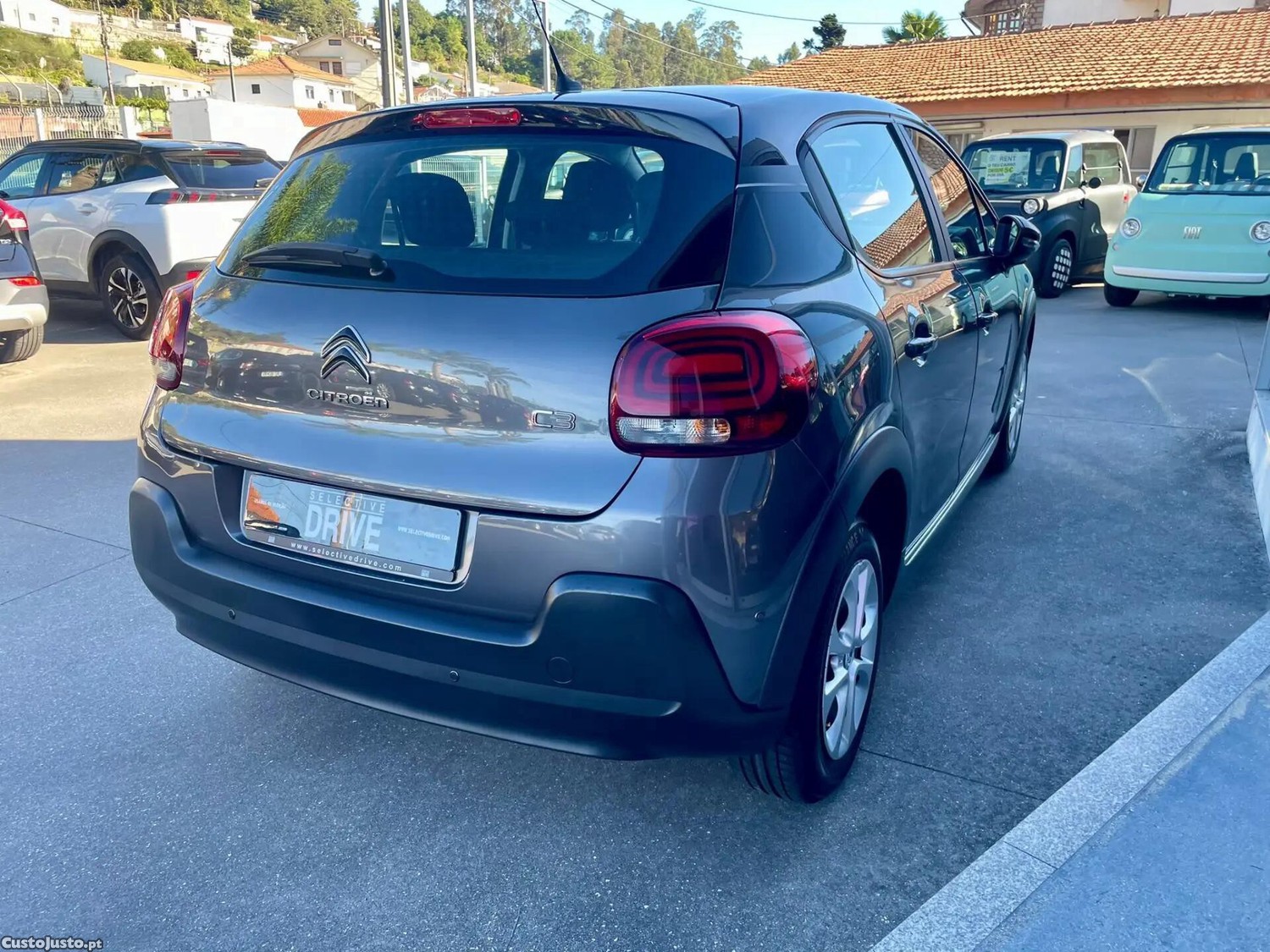 Citroën C3 1.2 PureTech Attraction — photo 4