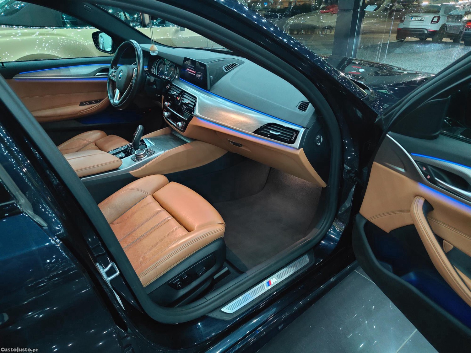 BMW 530 e iPerformance Pack M Nacional — fotografia 2