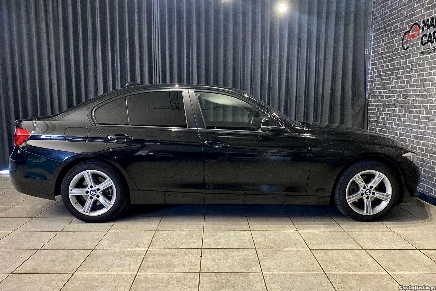 BMW 318 D line sport — fotografia 7