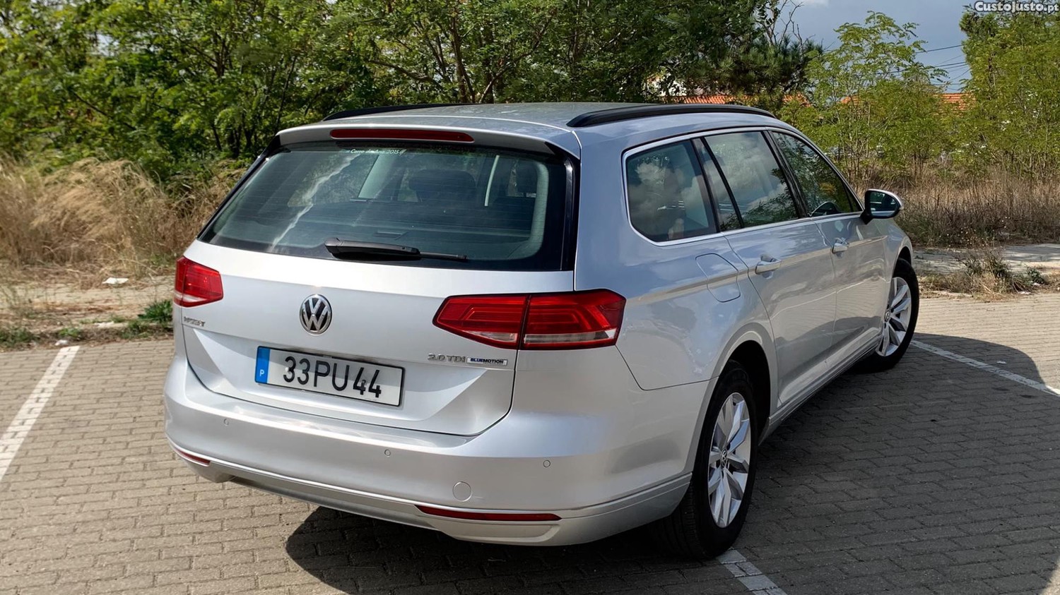 VW Passat 2000 — photo 2