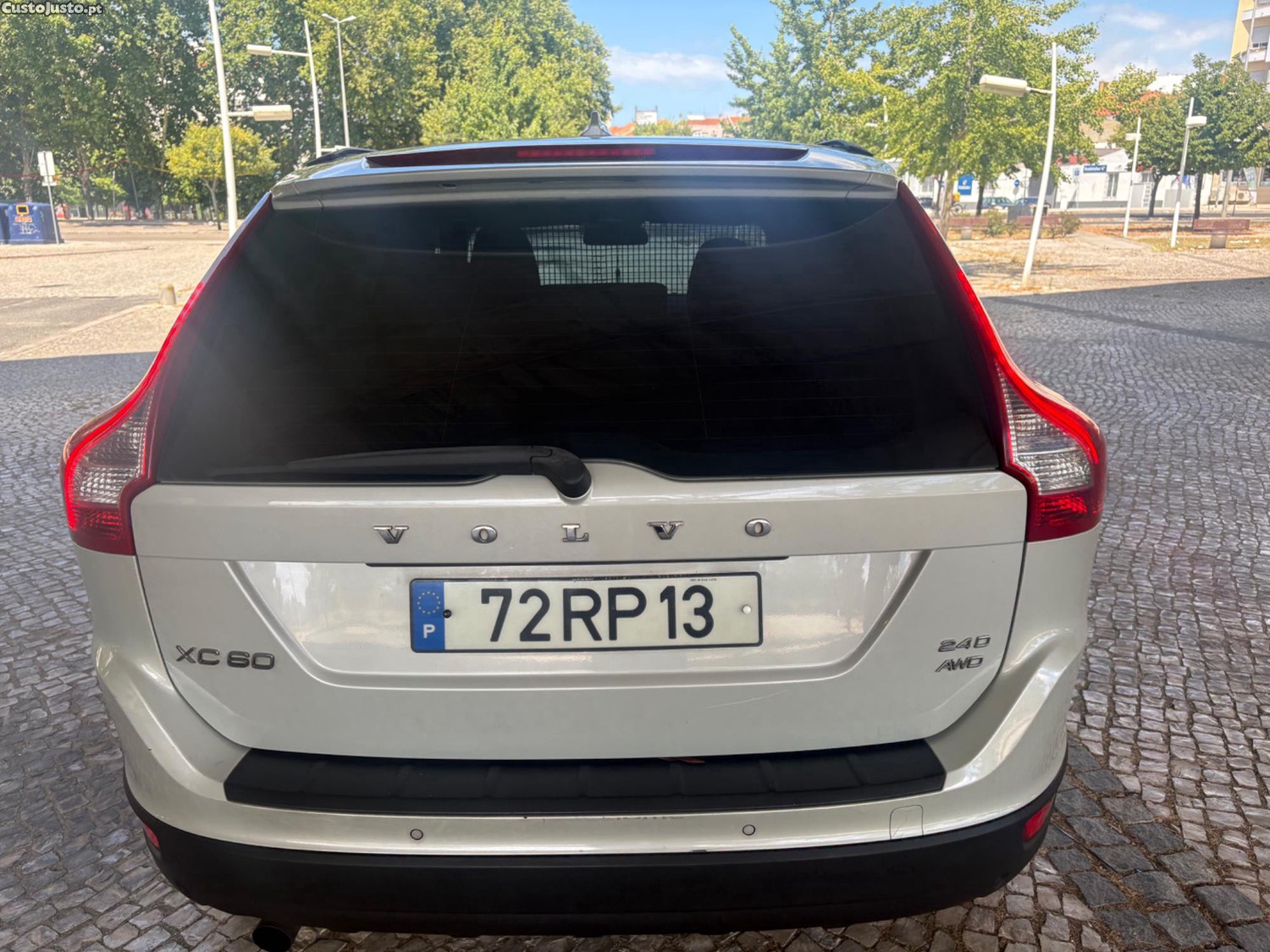 Volvo XC 60 AWD 2.4 D 5 cilindros — fotografia 10