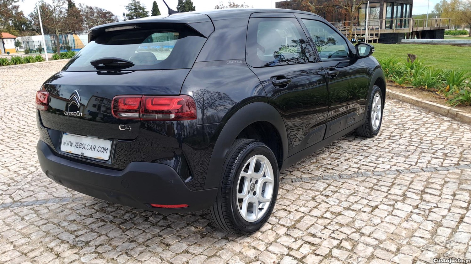 Citroën C4 Cactus 1.5 BlueHDi Feel Pack — fotografia 4