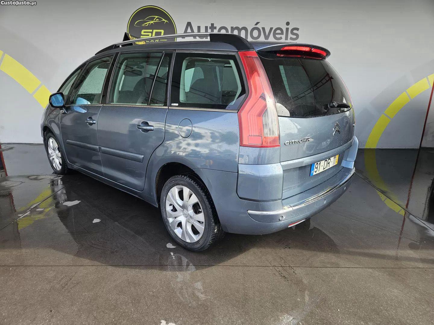 Citroën C4 Grand Picasso 1.6 hdi exclusive - 07 — photo 3