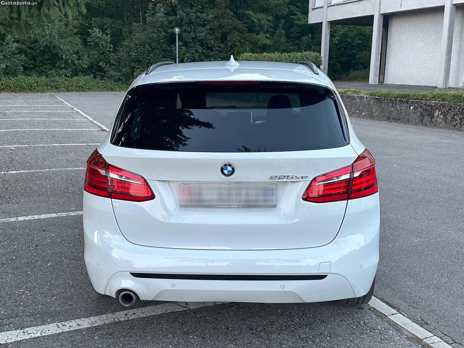 BMW 225 Active Tourer XE AT - 18 — photo 3