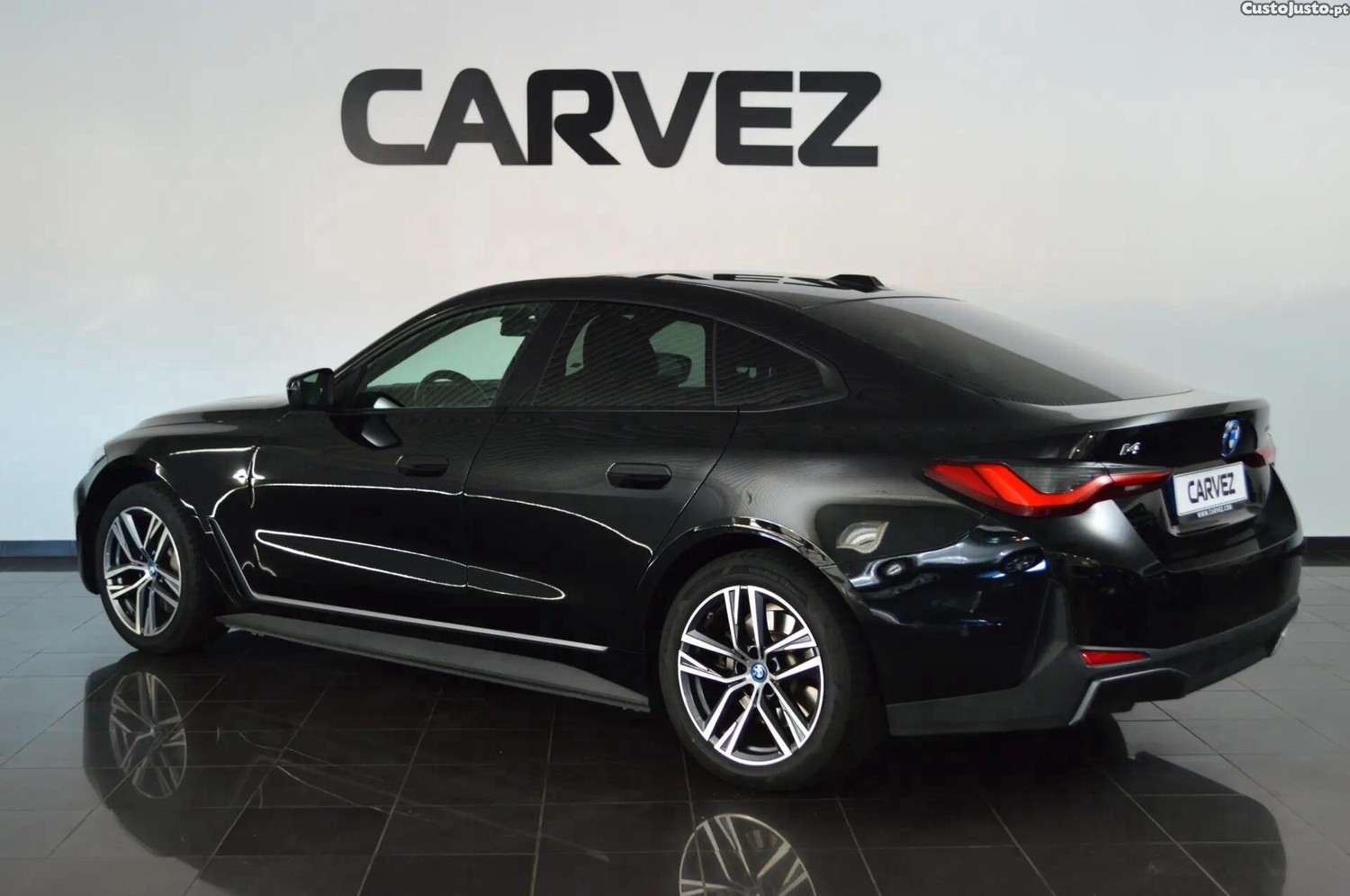 BMW i4 eDrive40.0 - 22 — photo 4