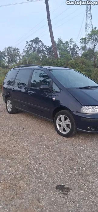 Seat Alhambra 2.0 TDI Reference - 07 foto 2