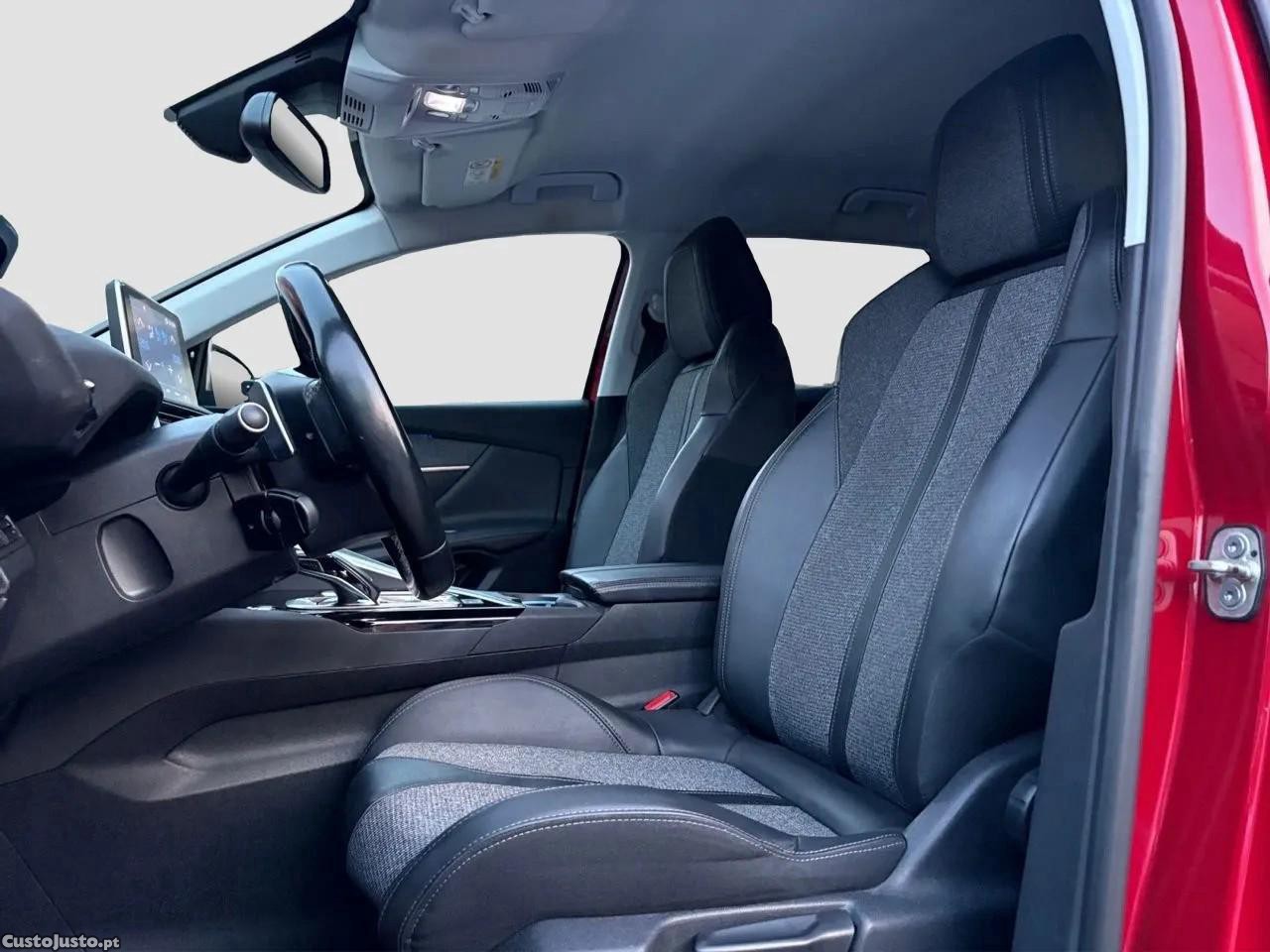 Peugeot 3008 1.2 PureTech Allure EAT6 - 17 — photo 5