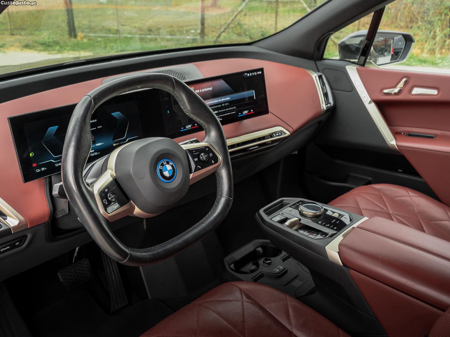 BMW iX xDrive50 — fotografia 4