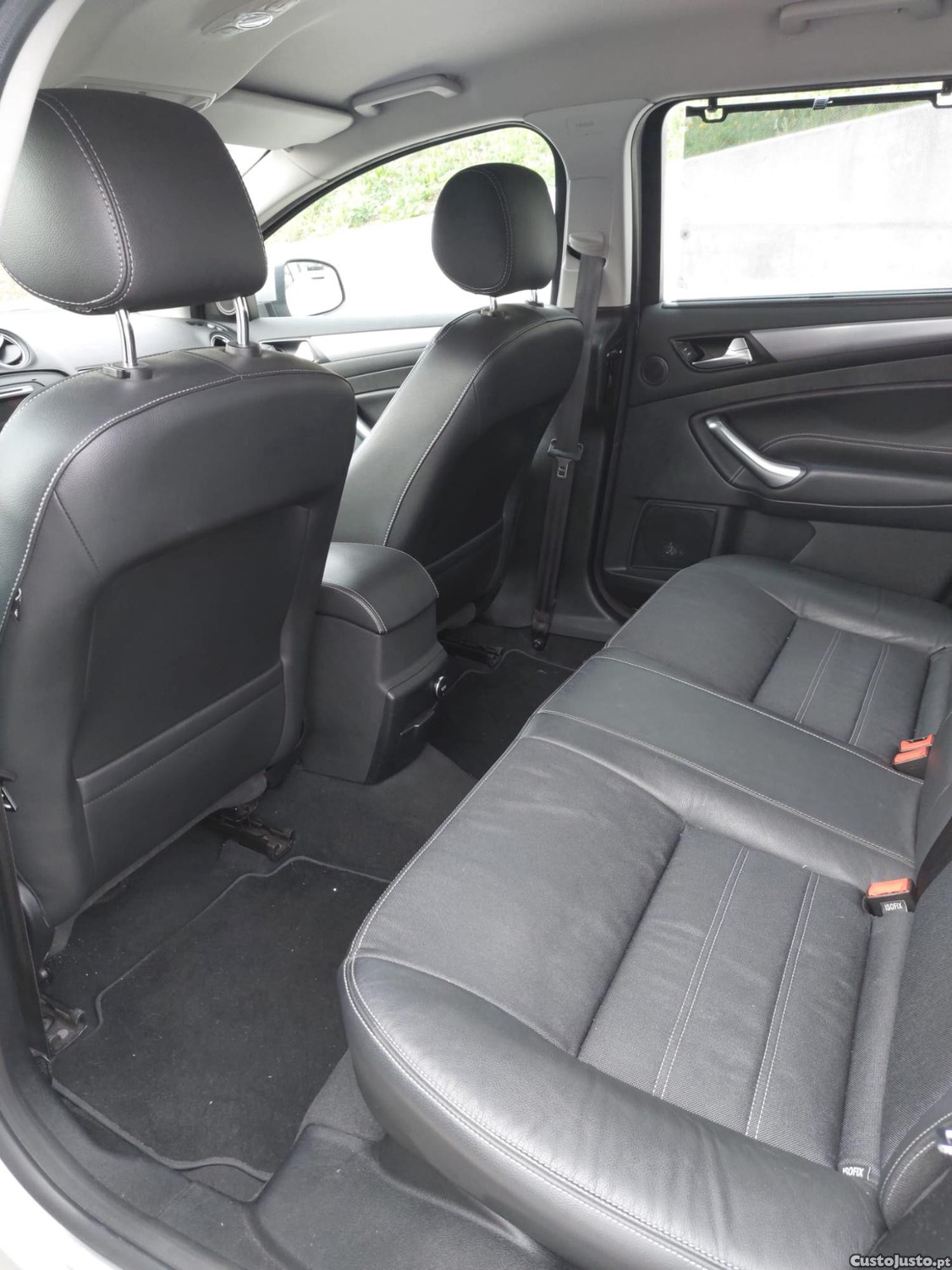 Ford Mondeo Titanium - 12 — photo 4