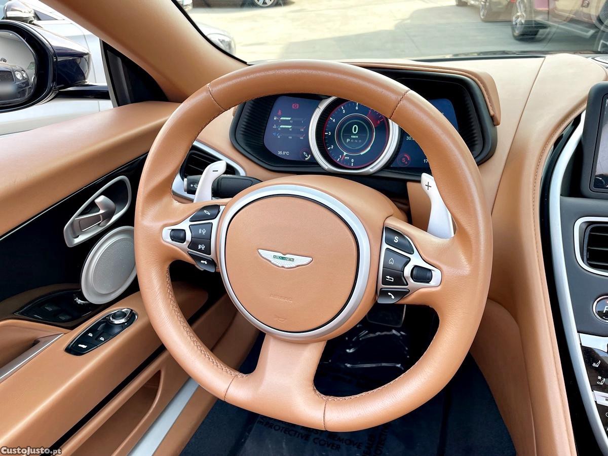 Aston Martin Volante DB11 — fotografia 46
