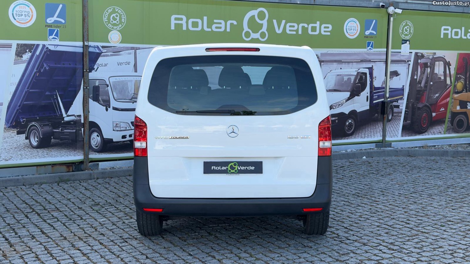 Mercedes-Benz Vito Tourer 9 LUGARES - 17 foto 4