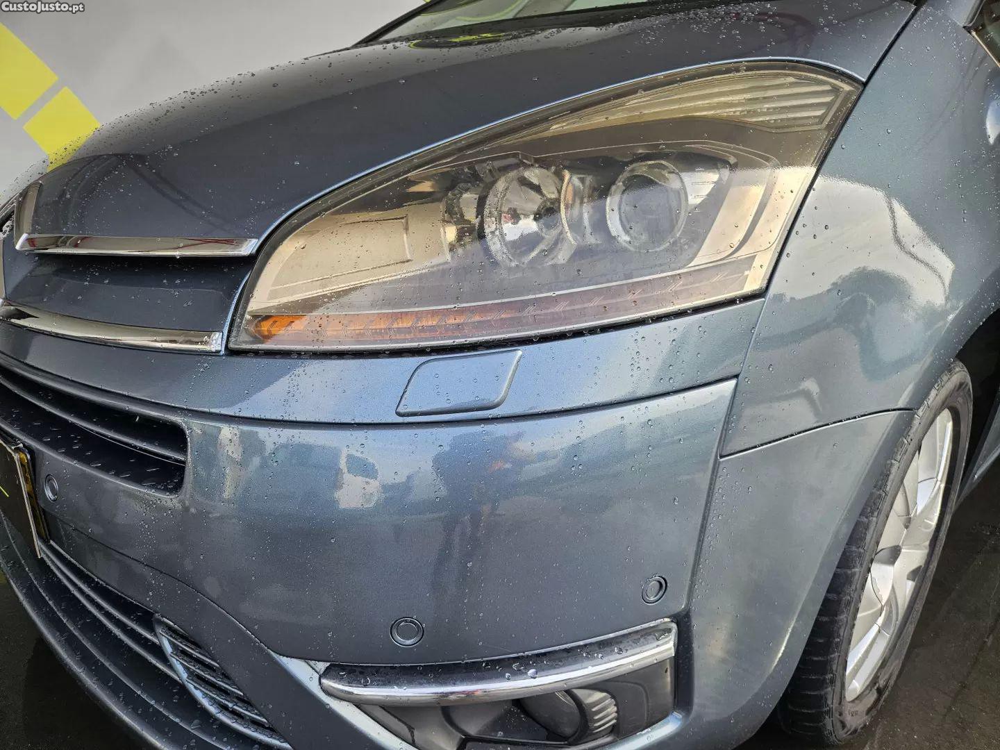 Citroën C4 Grand Picasso 1.6 hdi exclusive - 07 — photo 2