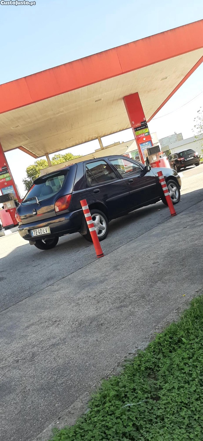 Ford Fiesta 1.3 a GASOLINA — photo 2