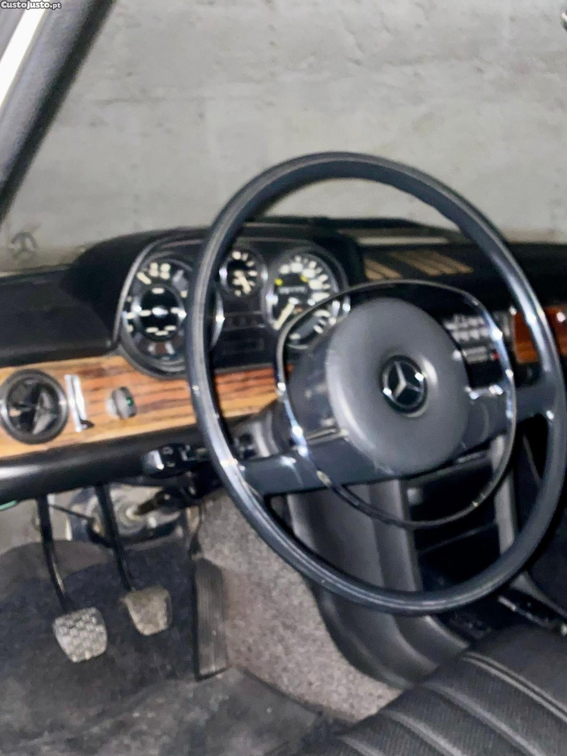 Mercedes-Benz 250 CE — photo 5
