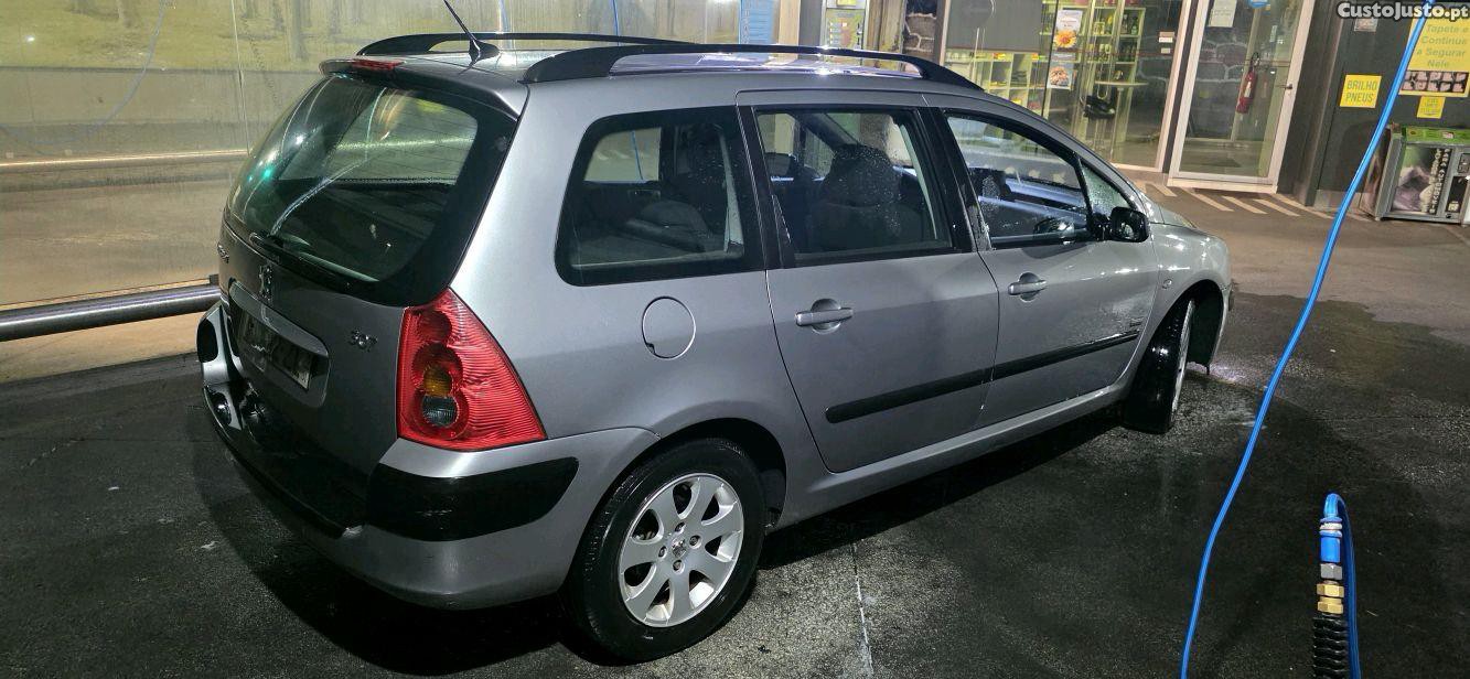 Peugeot 307 307 BREAK — photo 3