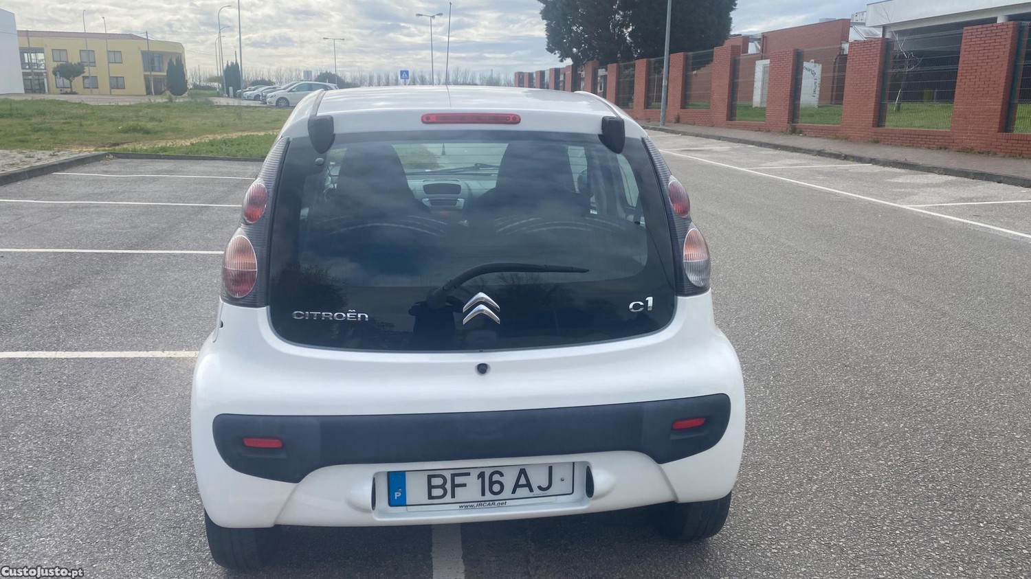 Citroën C1 1.0 - 13 — photo 3