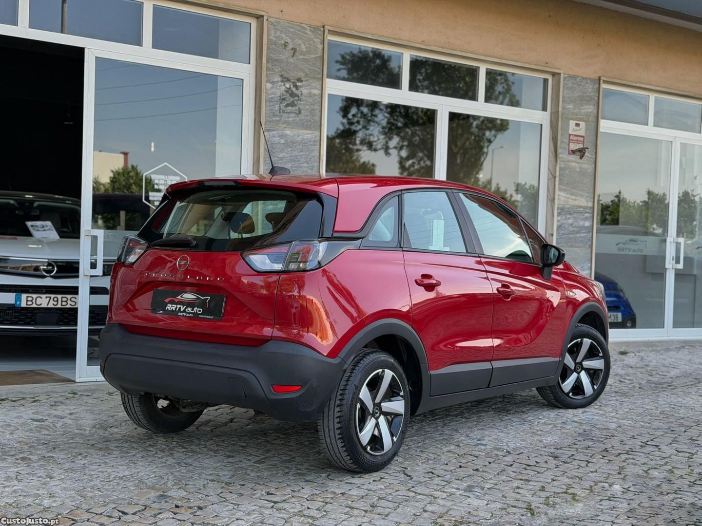 Opel Crossland 1.2 T Business Edition — fotografia 12