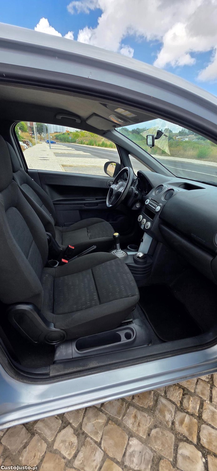 Mitsubishi Colt 1.1+AC — fotografia 5