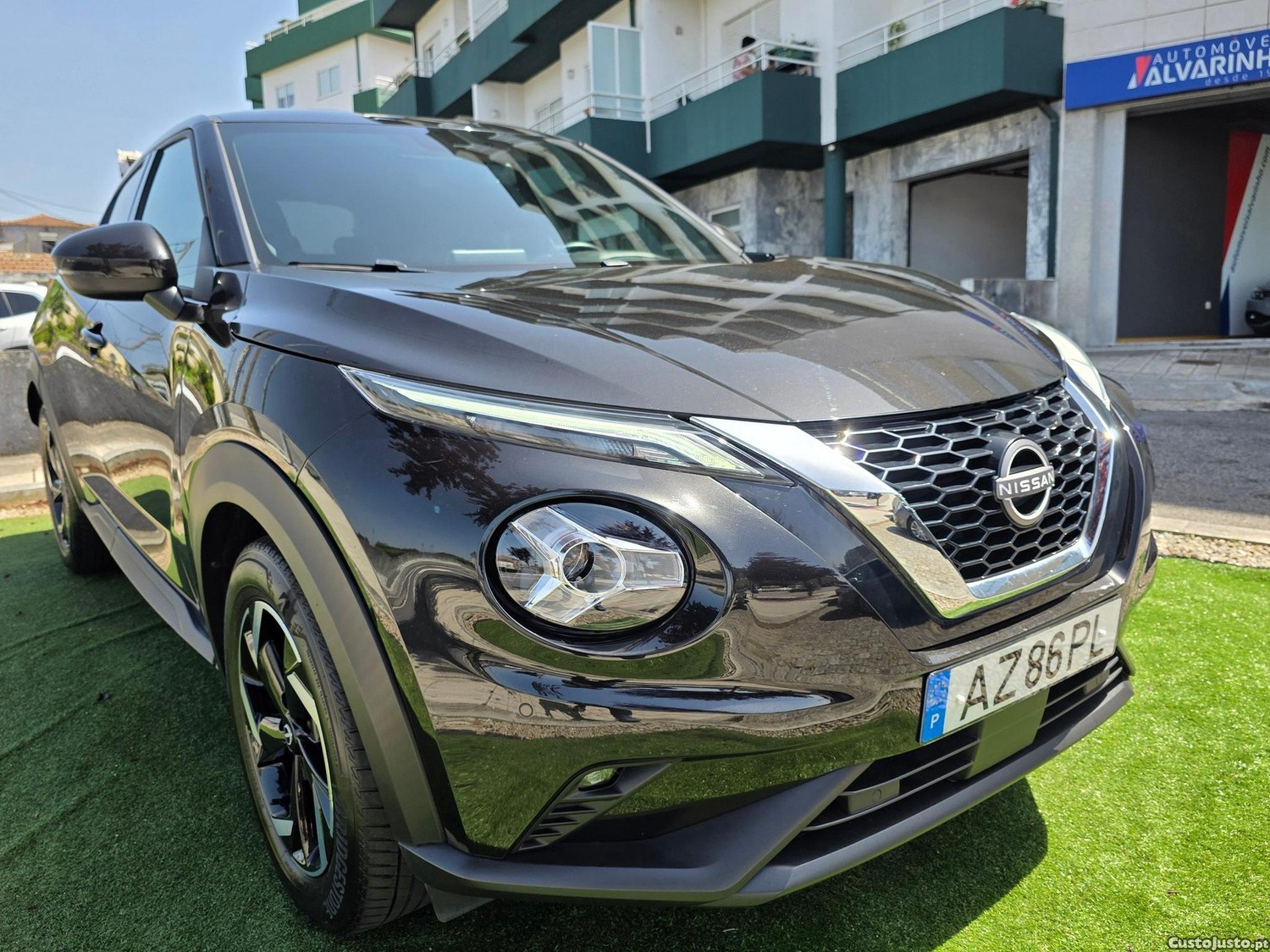 Nissan Juke 1.0 DIG-T N-Connecta NAV. — fotografia 28