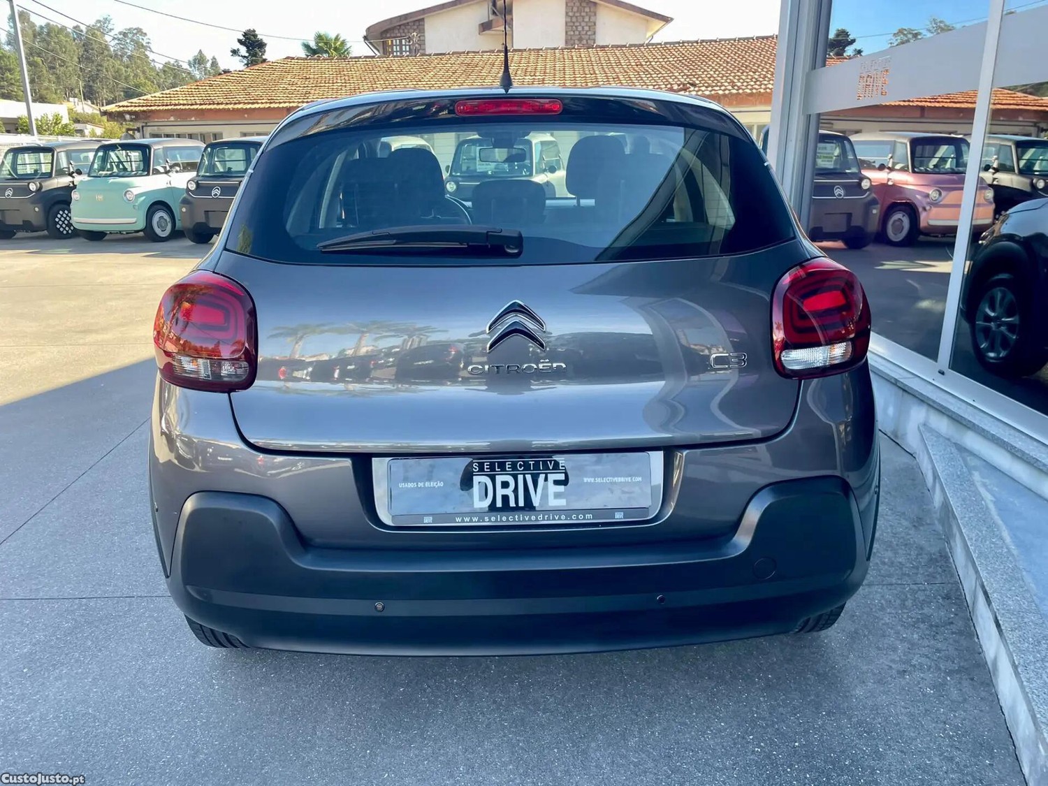 Citroën C3 1.2 PureTech Attraction — photo 5