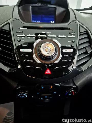 Ford EcoSport 1.0 titanium — fotografia 2