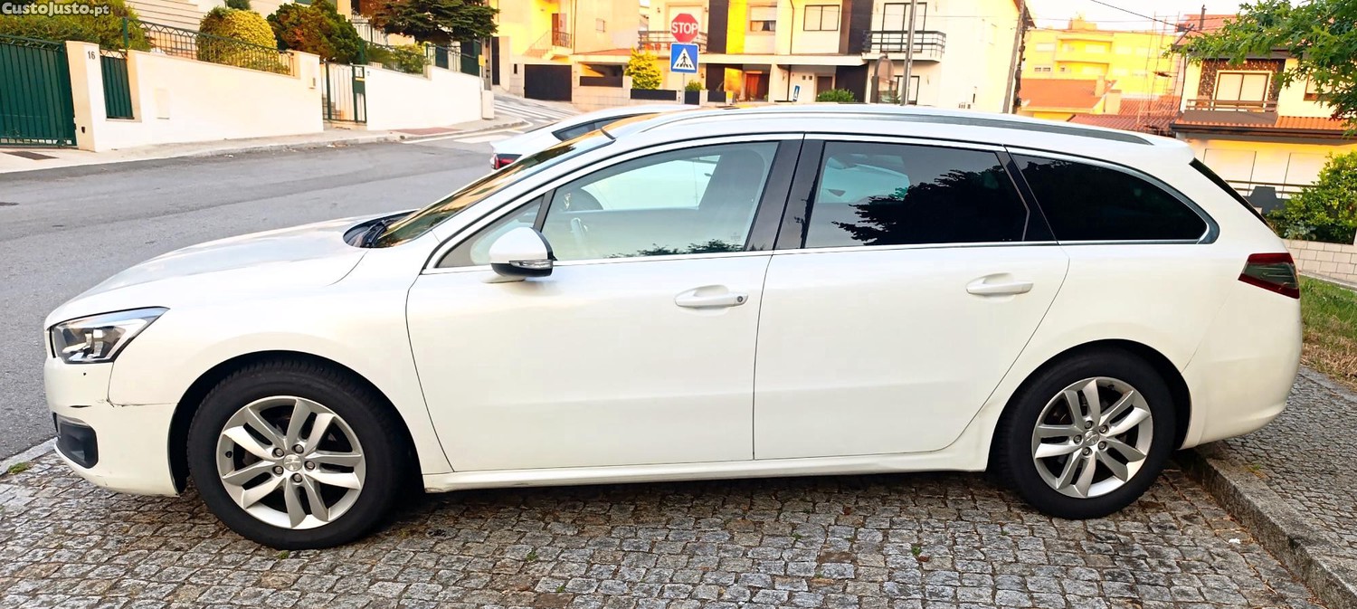 Peugeot 508 1.6 - 15 — photo 2
